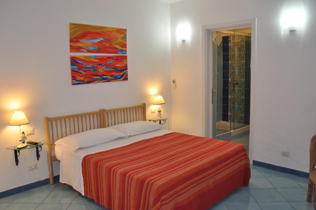 Il Mediterraneo - Adults Only Ponza Exterior foto