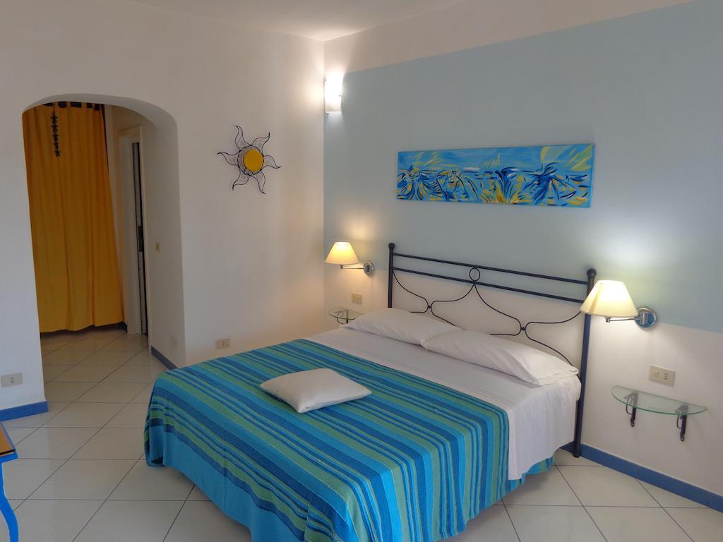 Il Mediterraneo - Adults Only Ponza Habitación foto